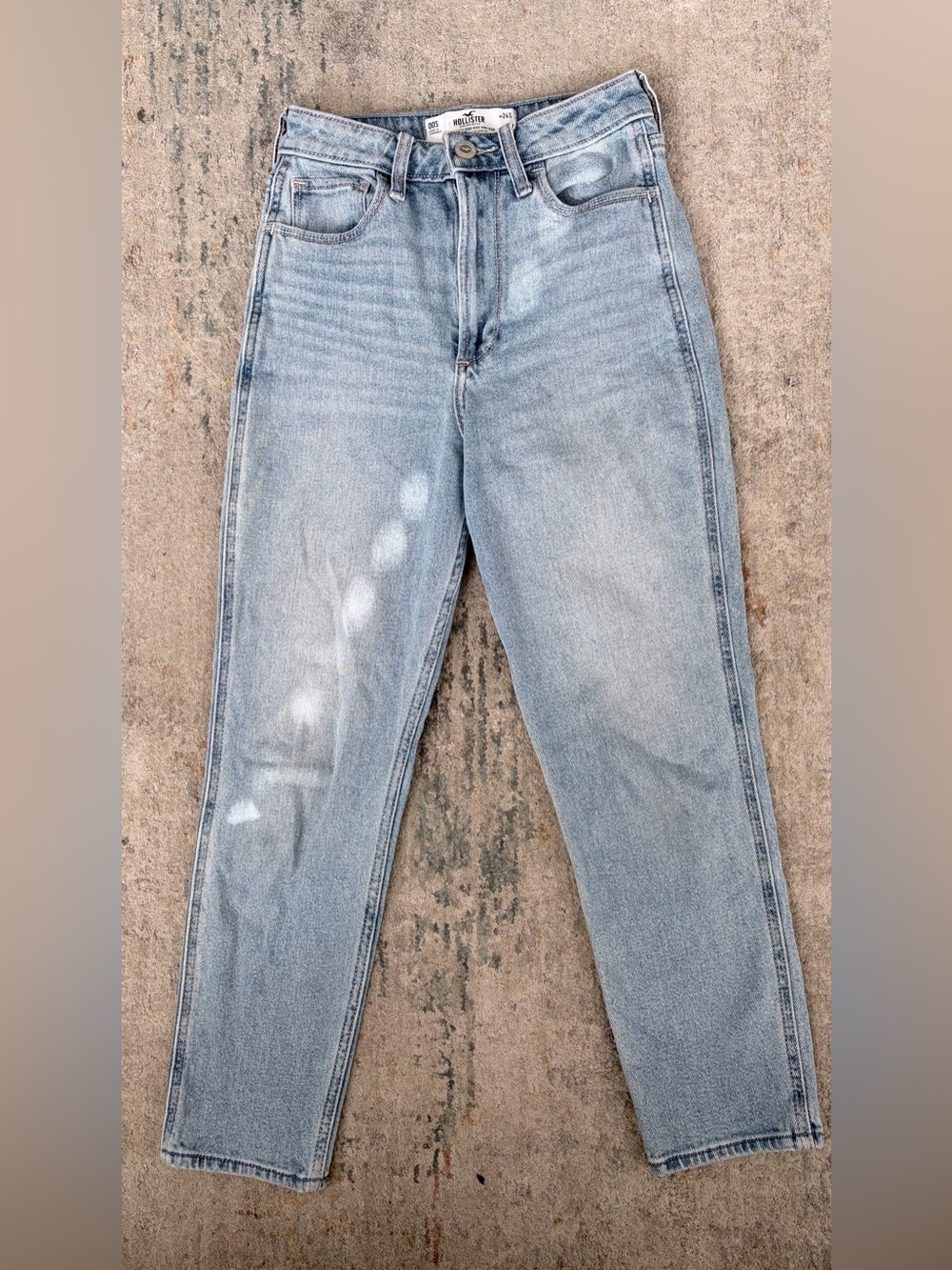 Hollister Light Wash Women's High-Rise Jeans - Blue